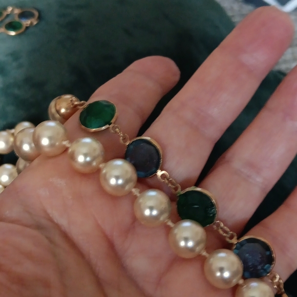 Vintage multi strand pearl and glass necklace. - Picture 5 of 7